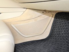2013款 730Li 3.0L 豪华型