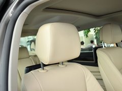 2013款 730Li 3.0L 豪华型