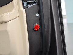 2013款 730Li 3.0L 豪华型