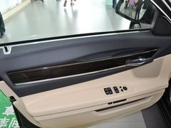 2013款 730Li 3.0L 豪华型
