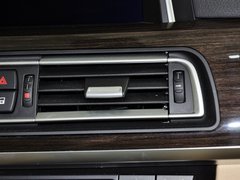 2013款 730Li 3.0L 豪华型