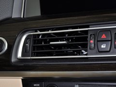 2013款 730Li 3.0L 豪华型