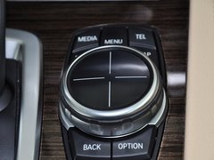 2013款 730Li 3.0L 豪华型