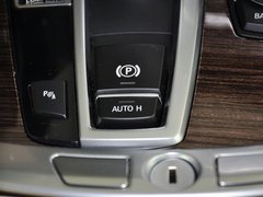 2013款 730Li 3.0L 豪华型