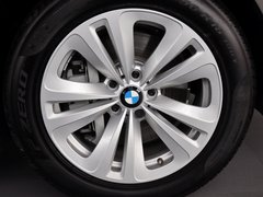2013款 730Li 3.0L 豪华型