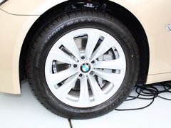 2013款 730Li 3.0L 豪华型