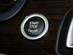 2013款 730Li 3.0L 豪华型