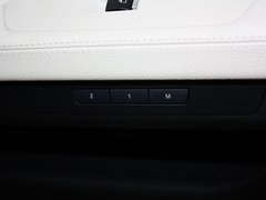 2013款 730Li 3.0L 豪华型