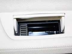 2013款 730Li 3.0L 豪华型