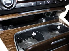 2013款 730Li 3.0L 豪华型