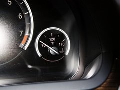 2013款 730Li 3.0L 豪华型
