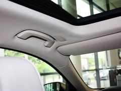2013款 730Li 3.0L 豪华型