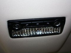 2013款 730Li 3.0L 豪华型