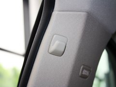 2013款 730Li 3.0L 豪华型