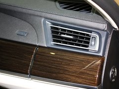 2013款 730Li 3.0L 豪华型