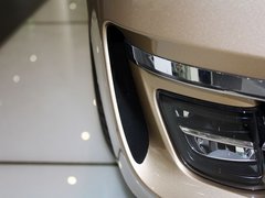 2013款 730Li 3.0L 豪华型