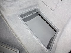 2013款 730Li 3.0L 豪华型