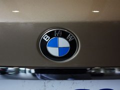 2013款 730Li 3.0L 豪华型