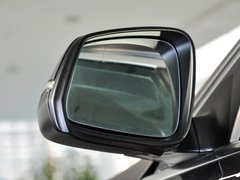 2013款 740Li 3.0T 领先型