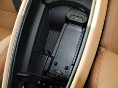 2013款 740Li 3.0T 领先型