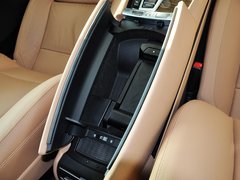 2013款 740Li 3.0T 领先型