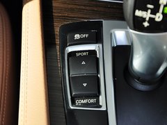 2013款 740Li 3.0T 领先型