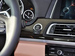 2013款 740Li 3.0T 领先型