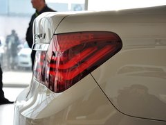 2013款 740Li 3.0T xDrive