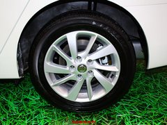 2012款 1.8L CVT 豪华版