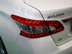 2012款 1.8L CVT 豪华版