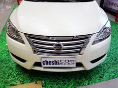 2012款 1.8L CVT 豪华版