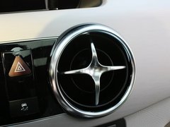 2013款 GLK300 3.0L 时尚型 5座