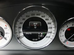 2013款 GLK300 3.0L 时尚型 5座
