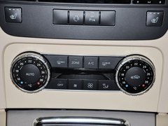 2013款 GLK300 3.0L 时尚型 5座