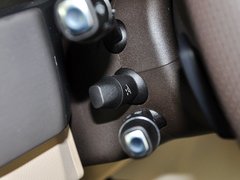 2013款 GLK300 3.0L 时尚型 5座