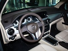 2013款 GLK300 3.0L 时尚型 5座
