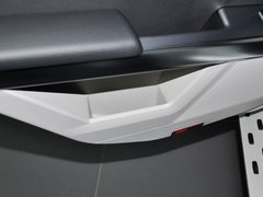 2013款 GLK300 3.0L 动感型 5座