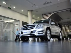 2013款 GLK300 3.0L 动感型 5座