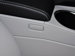 2013款 GLK300 3.0L 动感型 5座