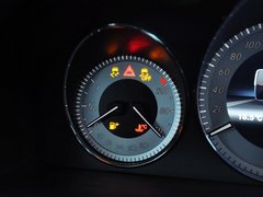 2013款 GLK300 3.0L 动感型 5座