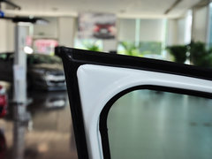 2013款 两厢 1.6L 手动 CROSS