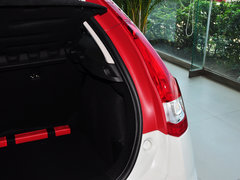 2013款 两厢 1.6L 手动 CROSS