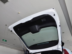 2013款 两厢 1.6L 手动 CROSS
