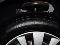 2013款 两厢 1.6L 手动 CROSS