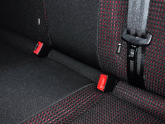 2013款 两厢 1.6L 手动 CROSS