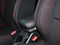 2013款 两厢 1.6L 手动 CROSS
