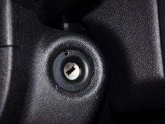 2013款 两厢 1.6L 手动 CROSS