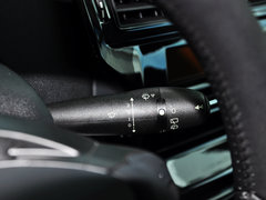 2013款 两厢 1.6L 手动 CROSS