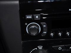 2013款 两厢 1.6L 手动 CROSS