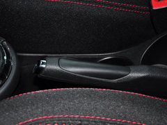 2013款 两厢 1.6L 手动 CROSS